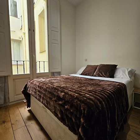 Hostal Arenal Madryt Zewnętrze zdjęcie
